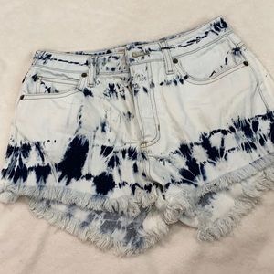 Guess tie dye shorts